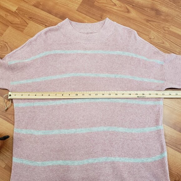 American Eagle Outfitters Oversized Jegging Fit Stripe Sweater Sz S Pink Grey - Picture 8 of 10